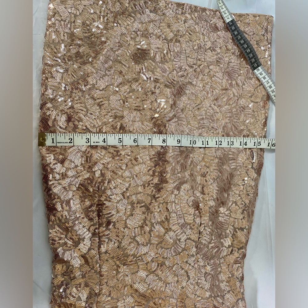 Rose‎ gold sequin mini dress, forever 21, size small, adjustable straps, pink - Picture 7 of 16